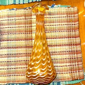 Beautiful 12 inch tall blown glass vase